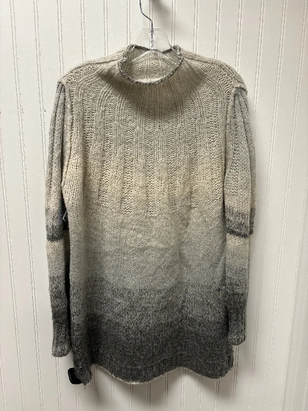 Sweater By Anthropologie In Grey, Size: S