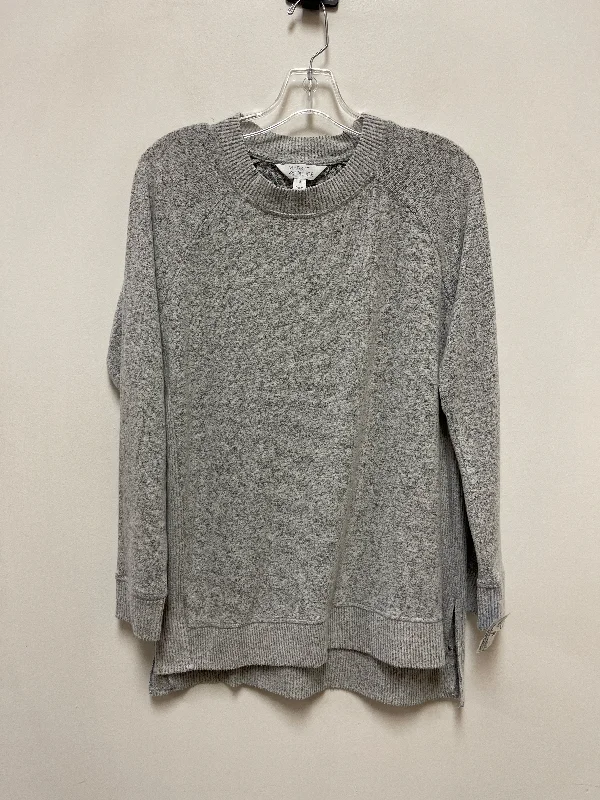 Sweater By Market & Spruce In Grey, Size: M