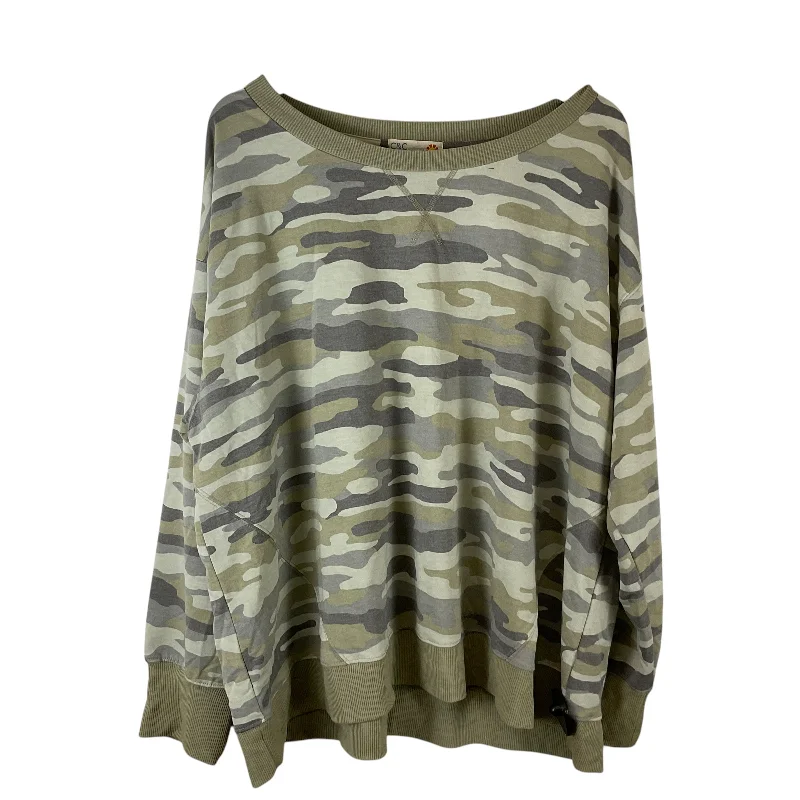 Top Long Sleeve By C And C In Camouflage Print, Size: 3x